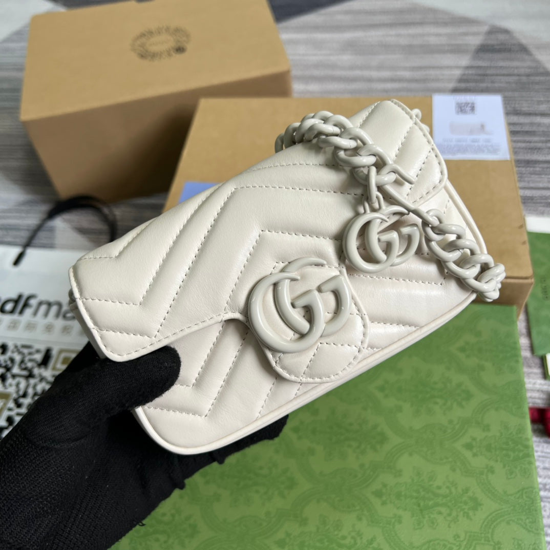 Gucci Leather Chain Shoulder Bag Style 20