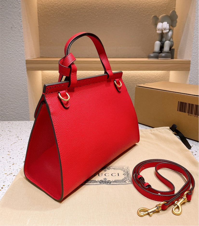 Gucci Leather Shoulder Bag