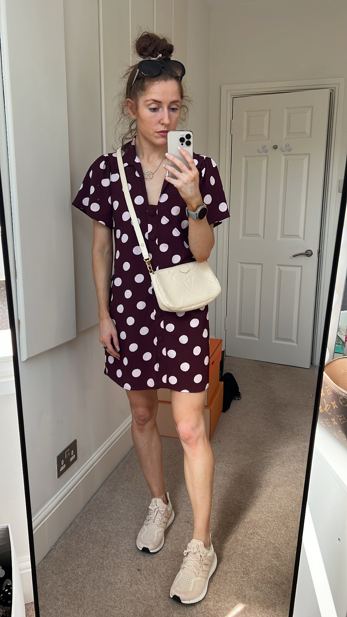 Louis Vuitton Multi Pochette Accessoires Creme Empreinte (RRP £2110) Clutch