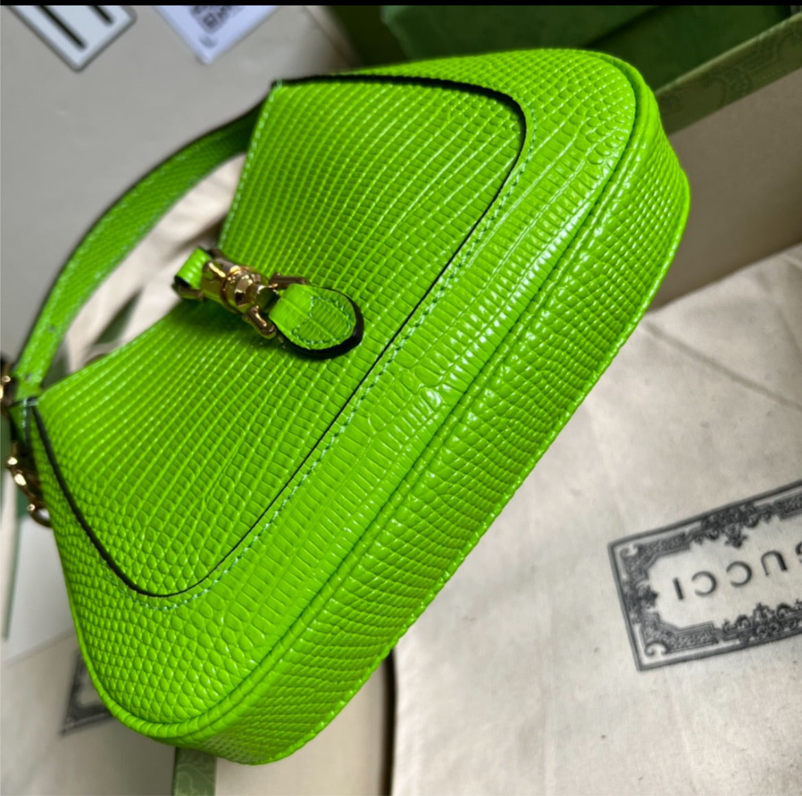 Gucci Woman Shoulder Bag Style 16