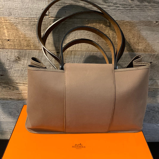 Luxury Hermes Cabag Elan Tote