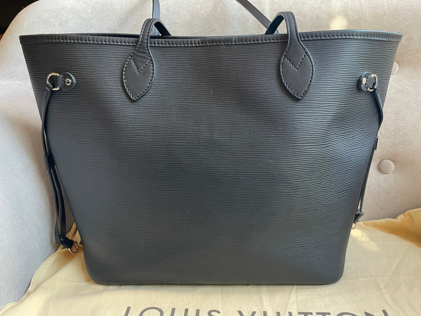 Louis Vuitton Neverfull MM Black Epi Leather (RRP £1,740) Tote