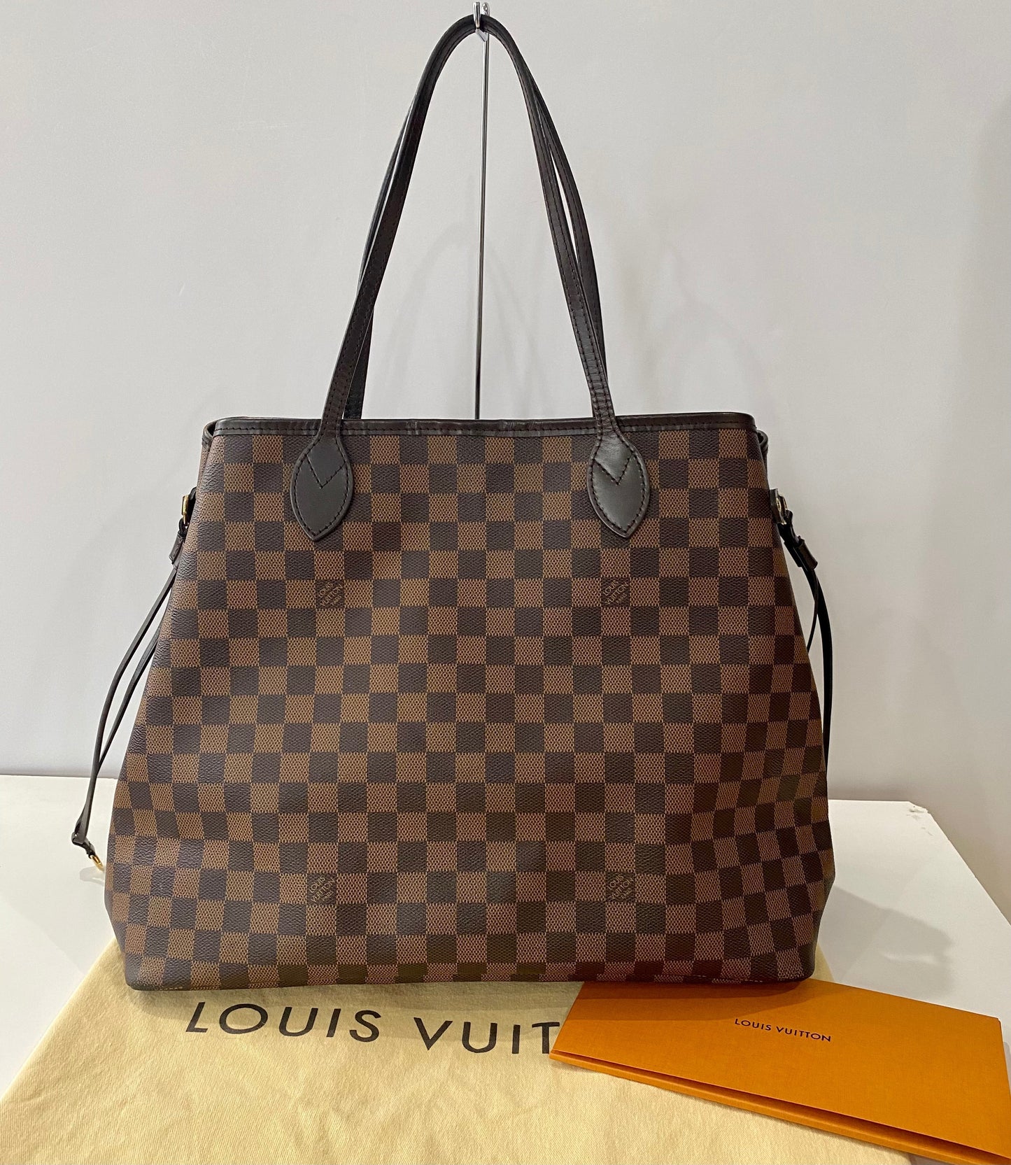LOUIS VUITTON Damier Ebene GM Neverfull Tote