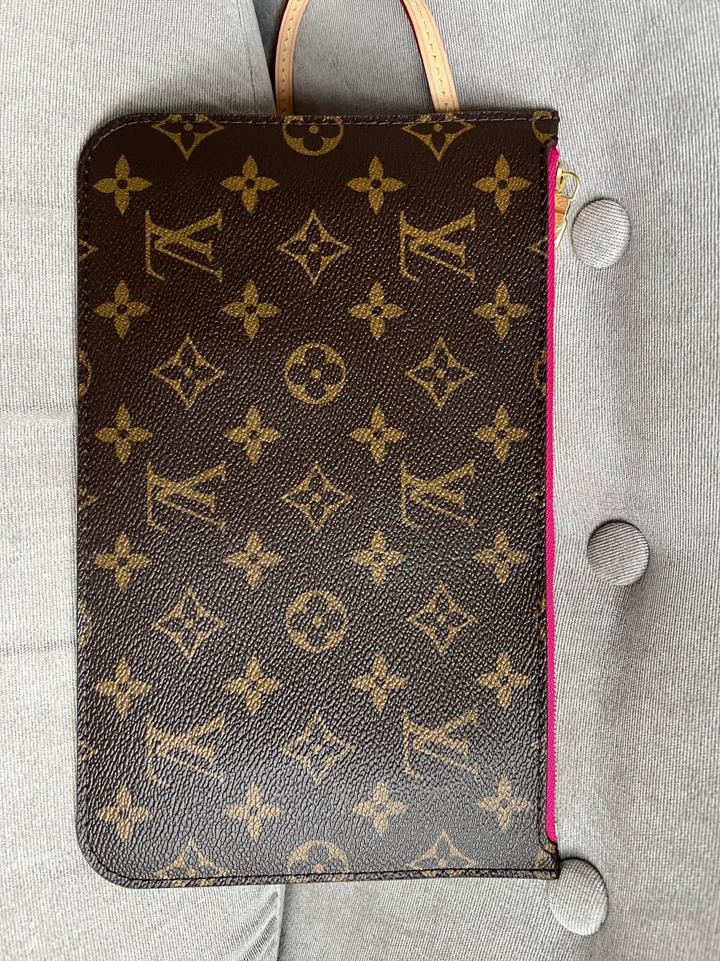 Louis Vuitton Pouch (from Neverfull MM) in Monogram Tote