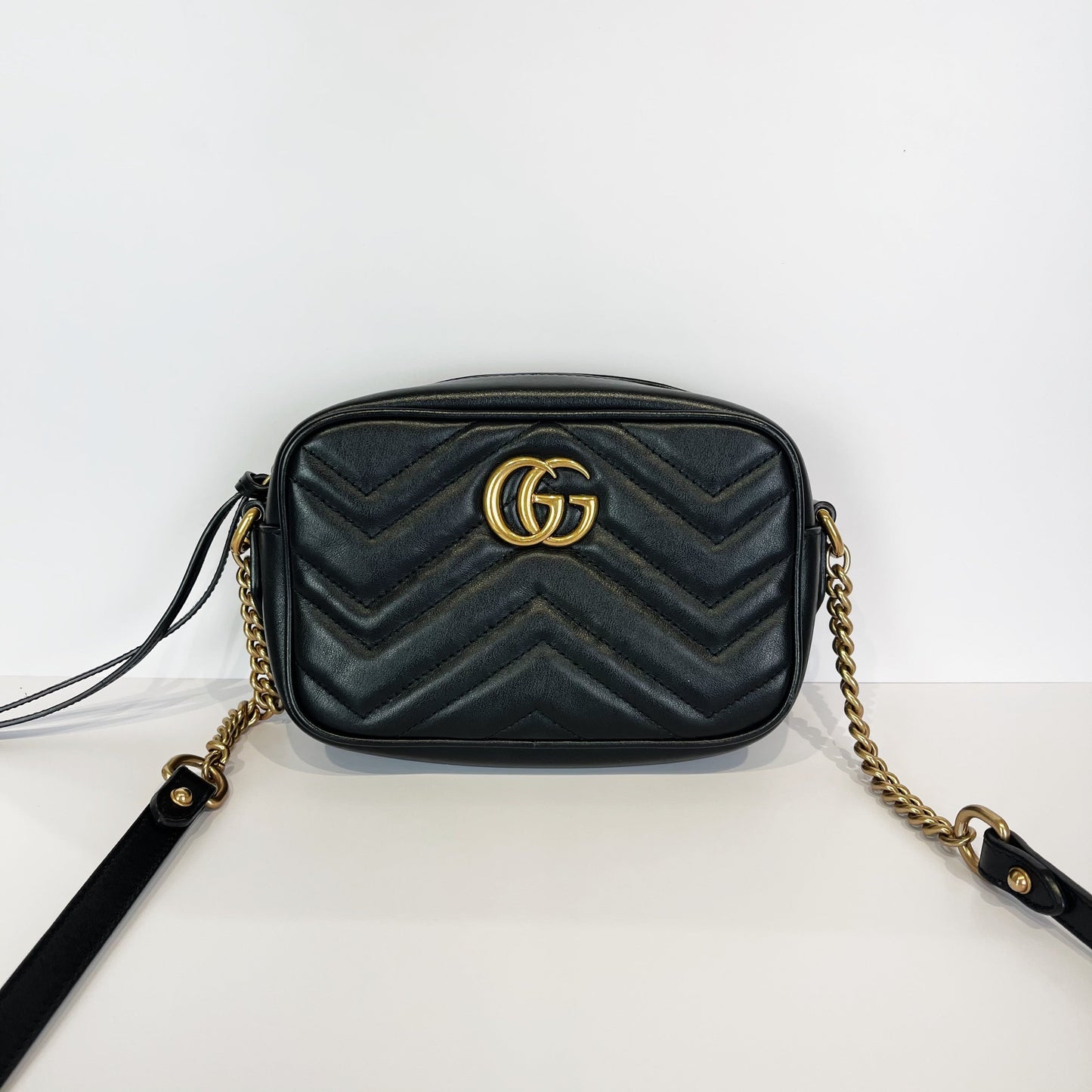 Gucci Chain Leather Crossbody