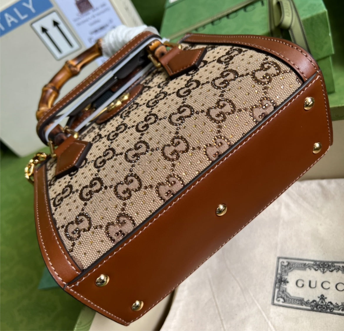 Gucci Woman Shoulder Bag Style 18