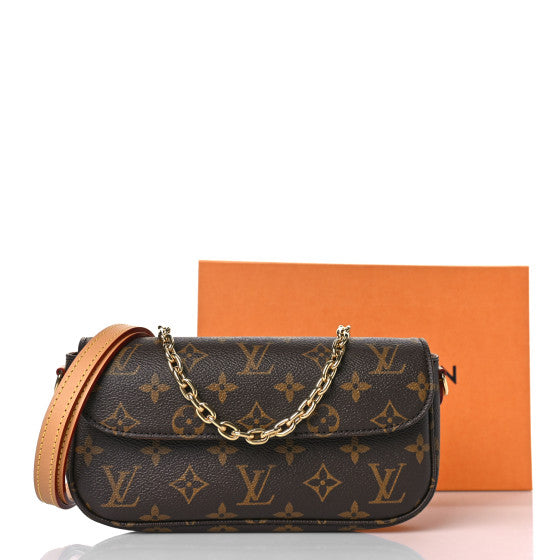 LOUIS VUITTON Monogram Ivy Wallet On Chain Crossbody