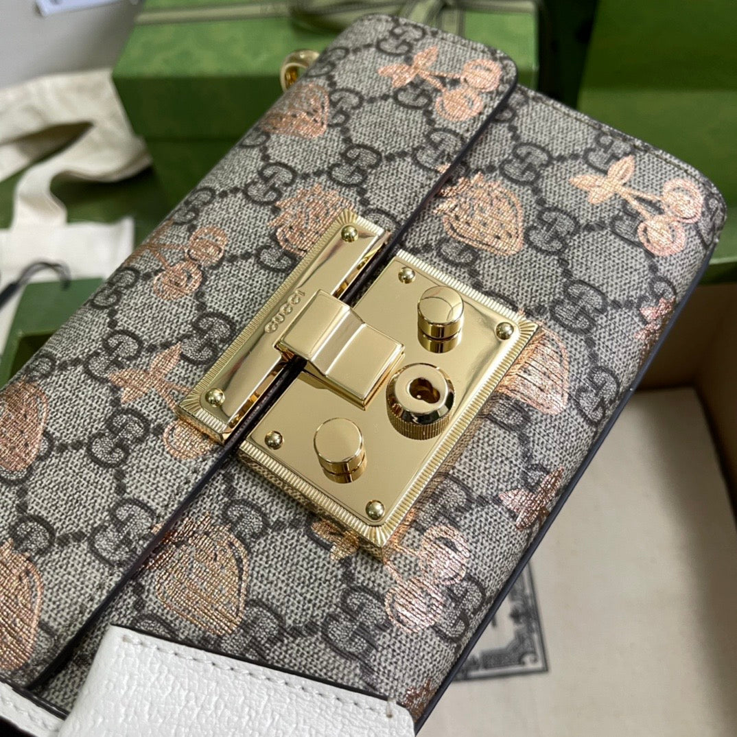 Gucci Leather Monogram Shoulder Bag Style 2