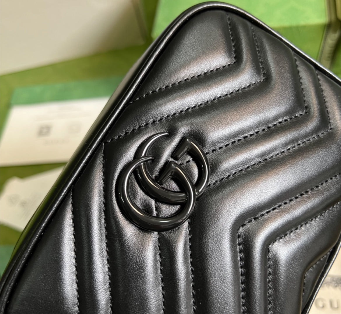 Gucci Black Shoulder Bag Style 3