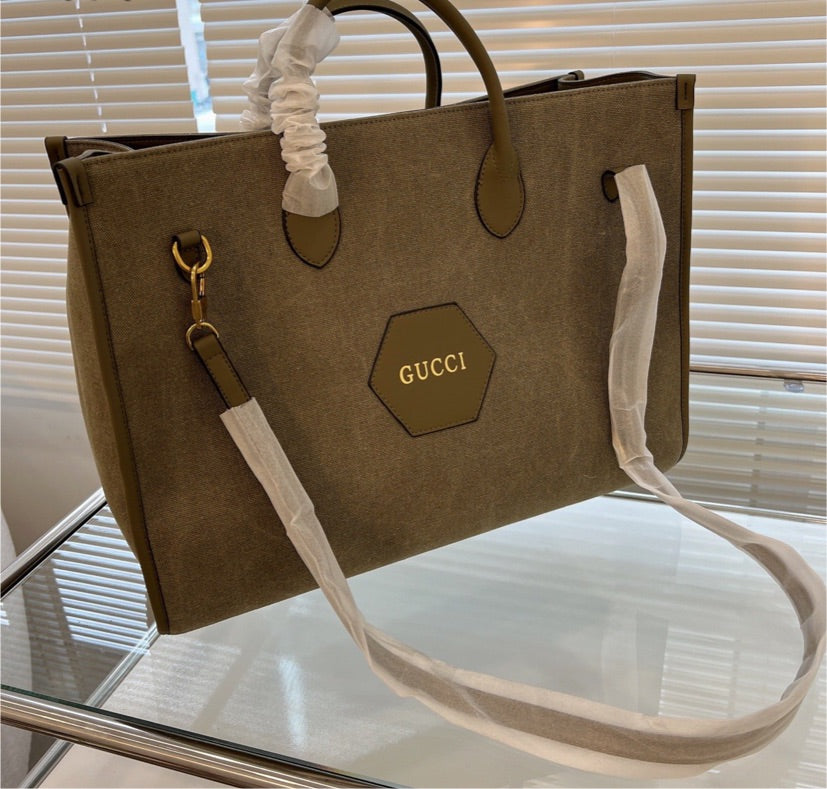 Gucci Suede Handbag Style 2