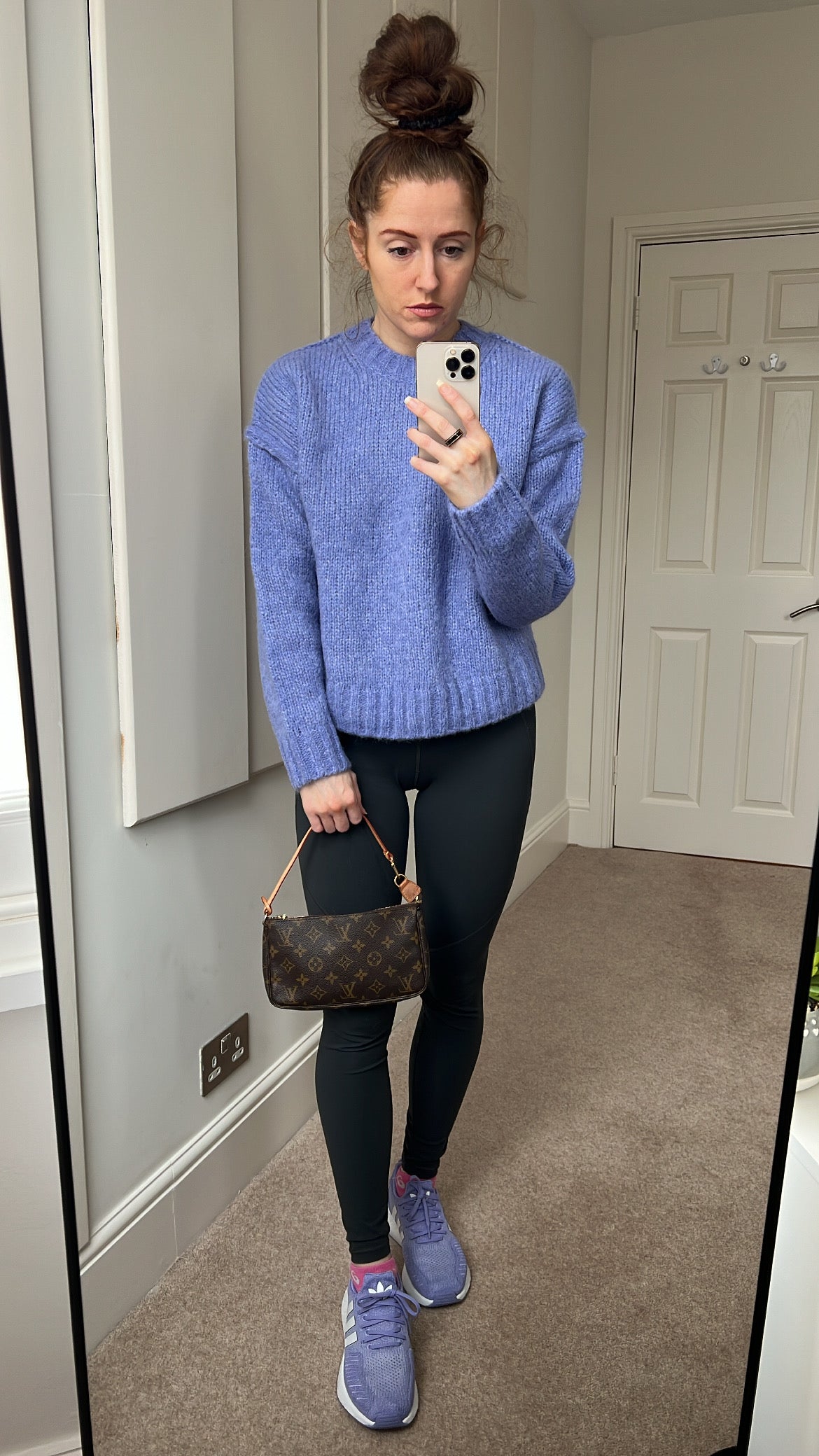 Louis Vuitton Pochette Accessoires Monogram (RRP £915) Clutch