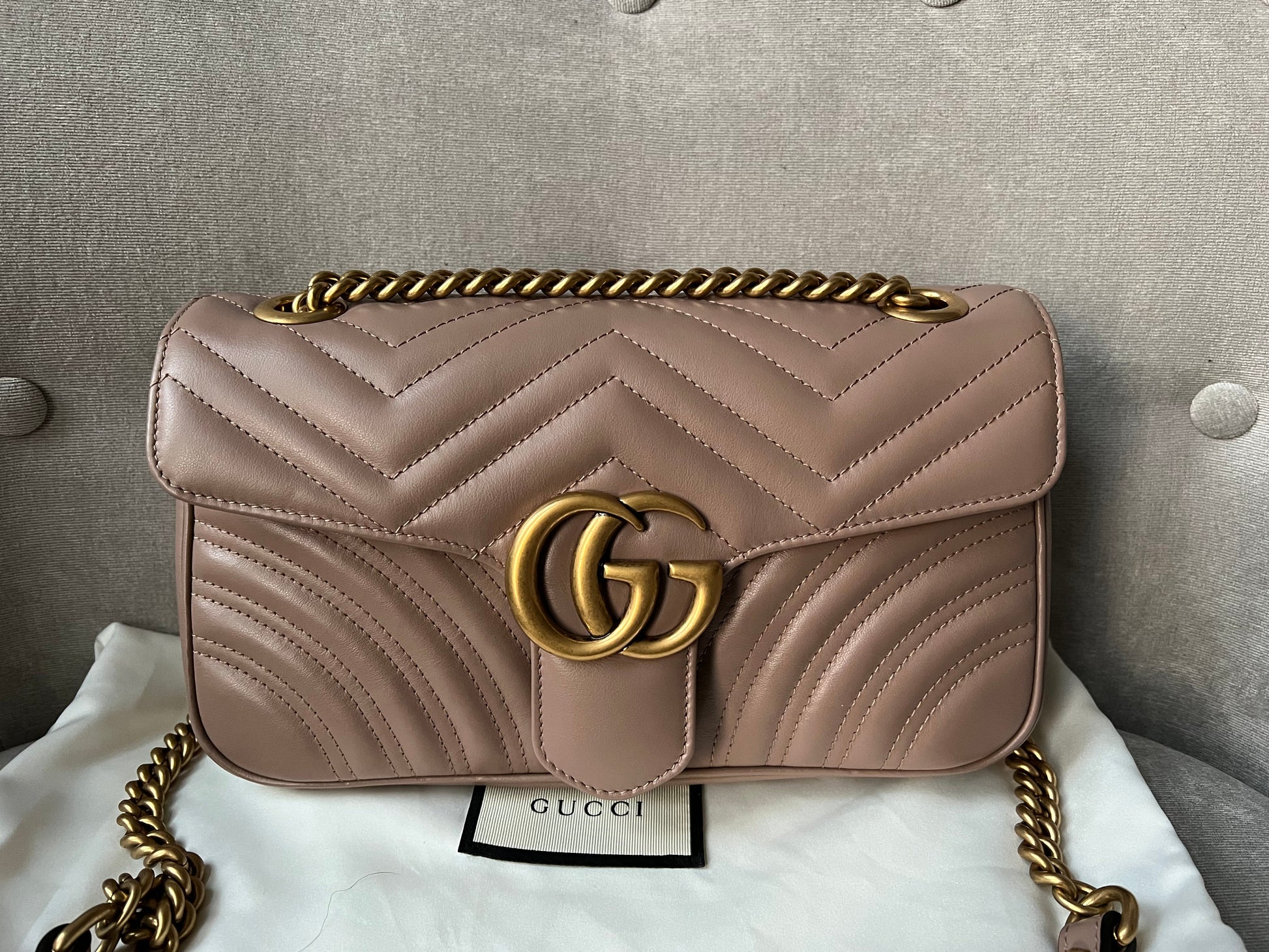 Gucci Chain Leather Shoulder Bag
