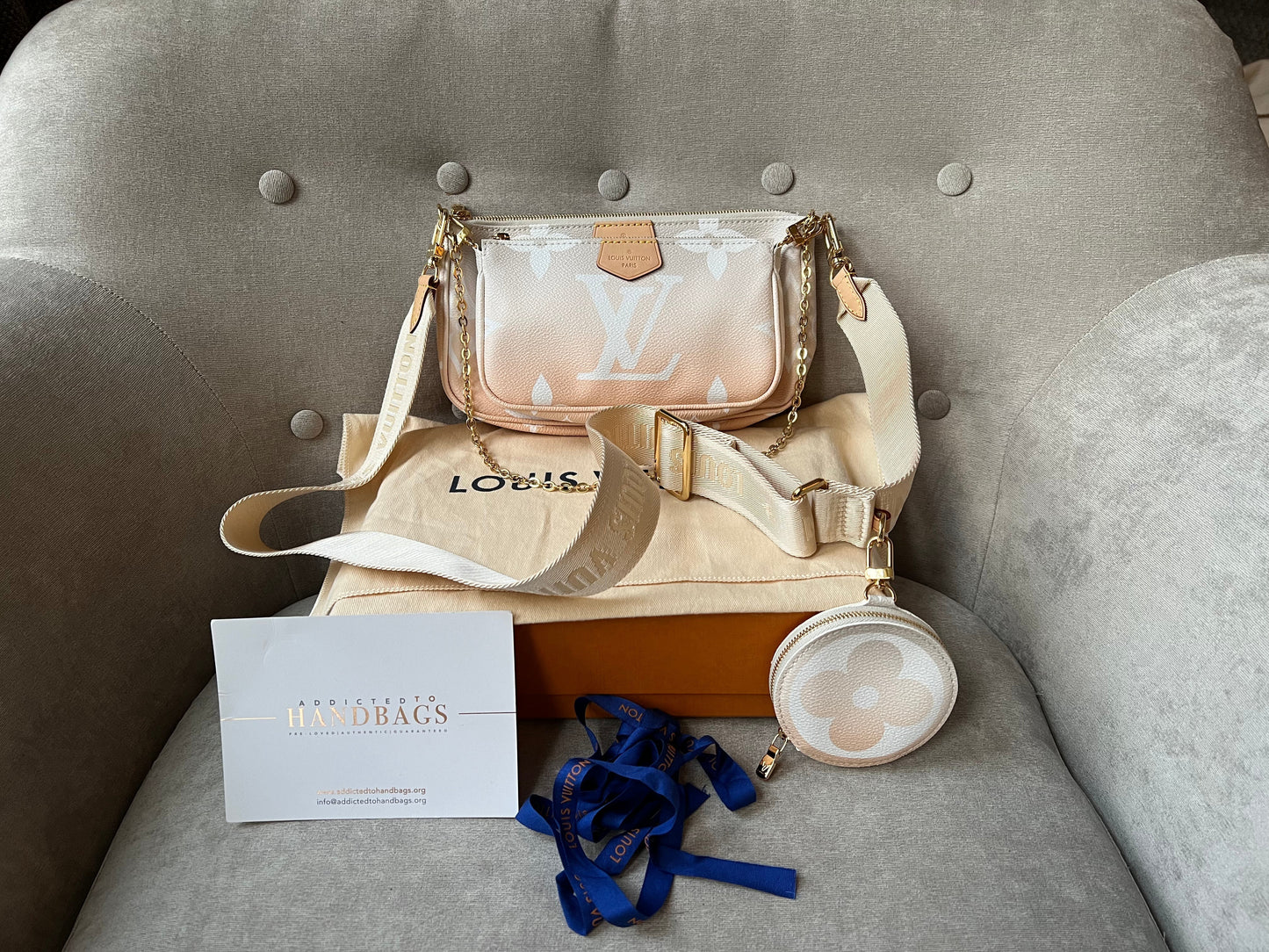 Louis Vuitton Multi Pochette Accessoires Summer By the Pool Limited Edition Clutch