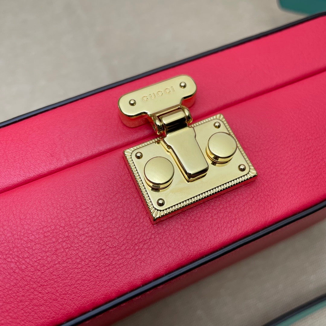 Gucci Interlocking G Leather Shoulder Bag Style 4