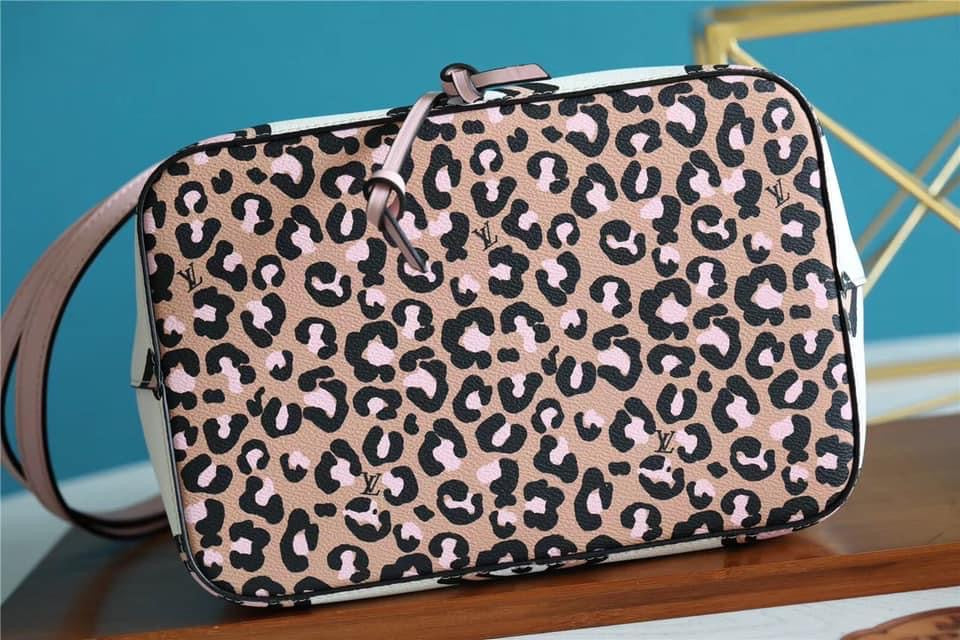 Louis Vuitton NeoNeo MM Bag
