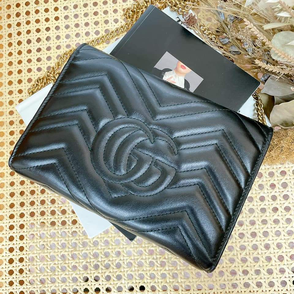 Gucci Lou Chain Leather Crossbody