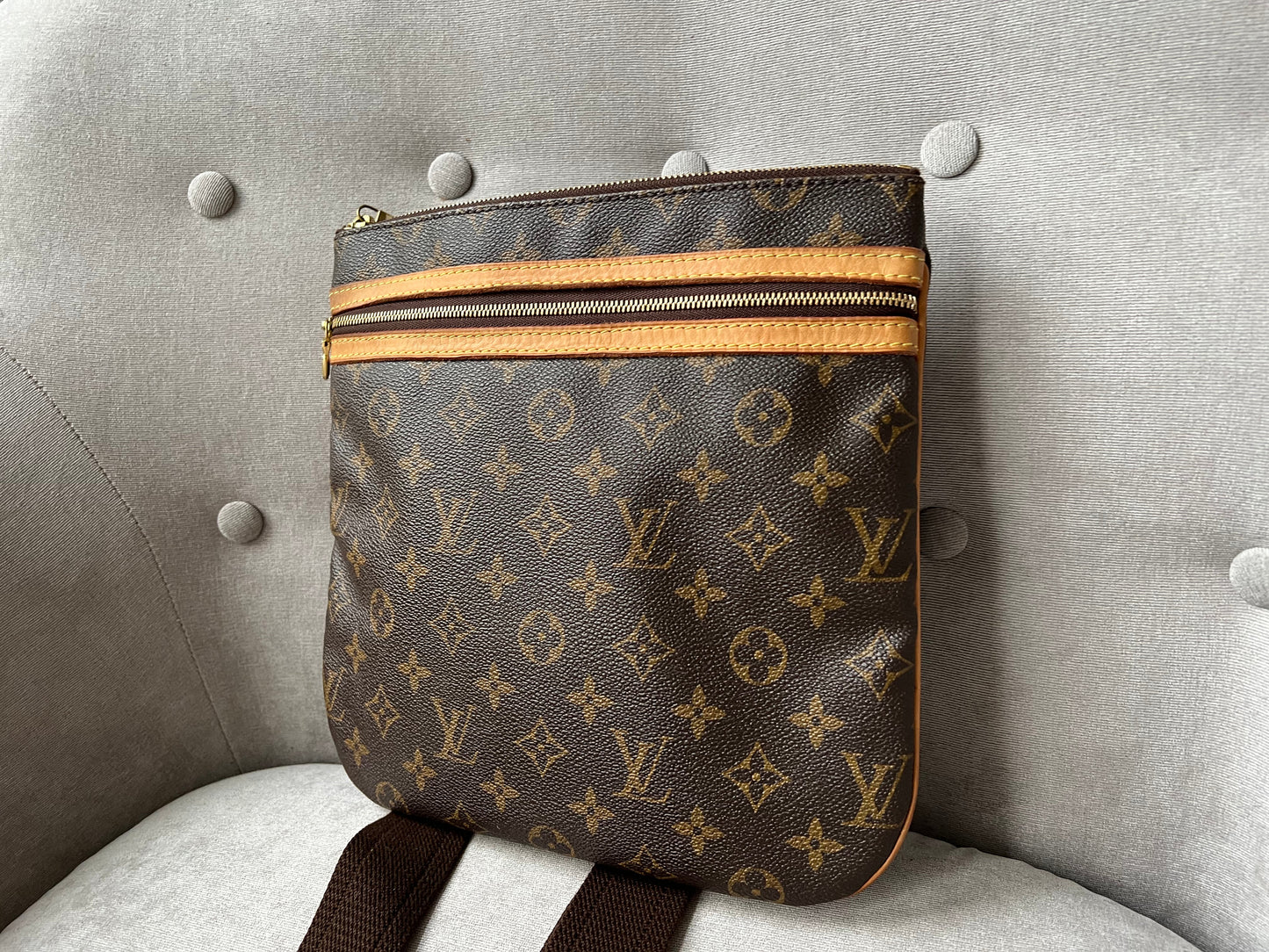 Louis Vuitton Bosphore Messenger Monogram Handbag