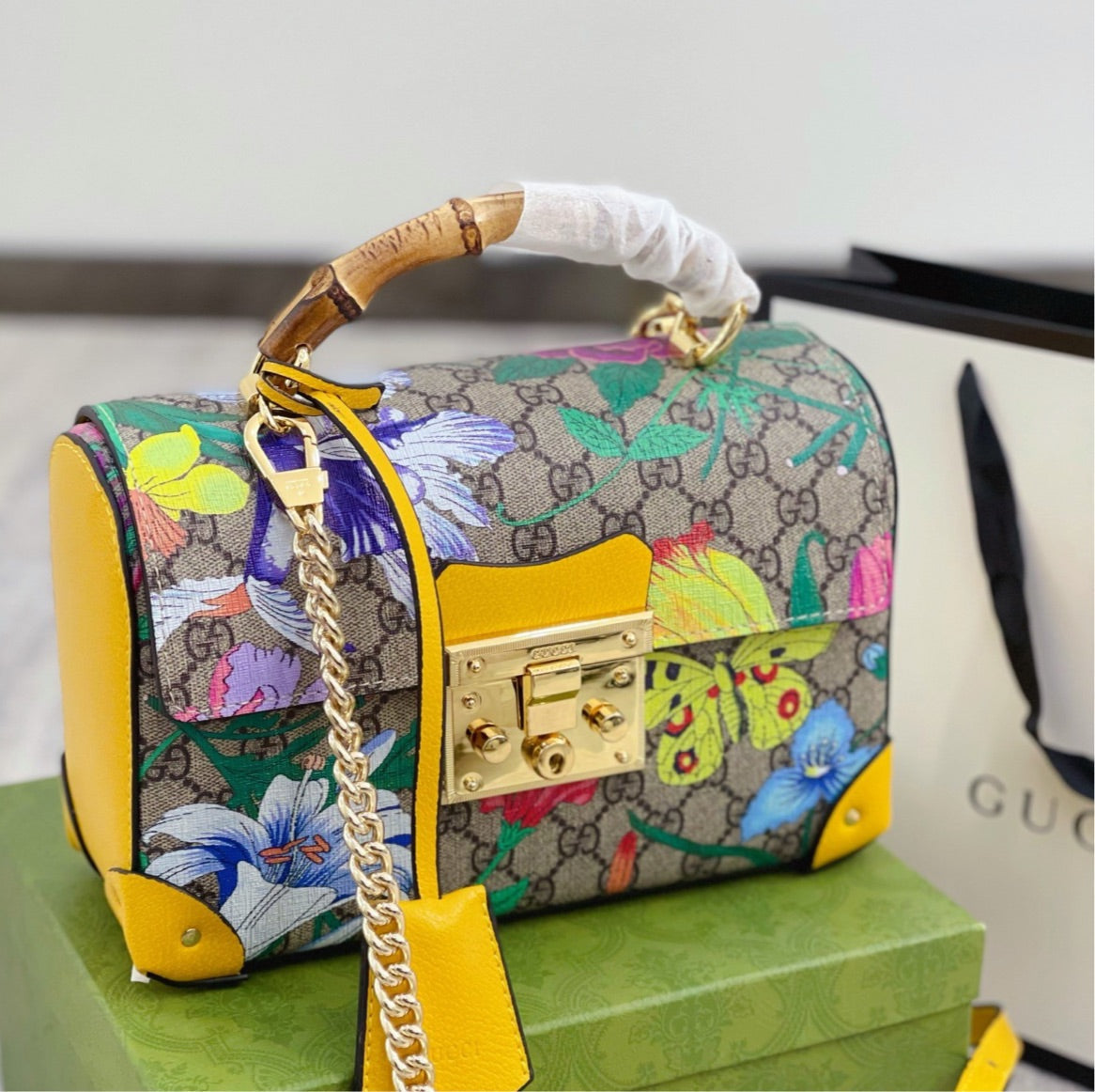 Gucci Leather Tote Style 30