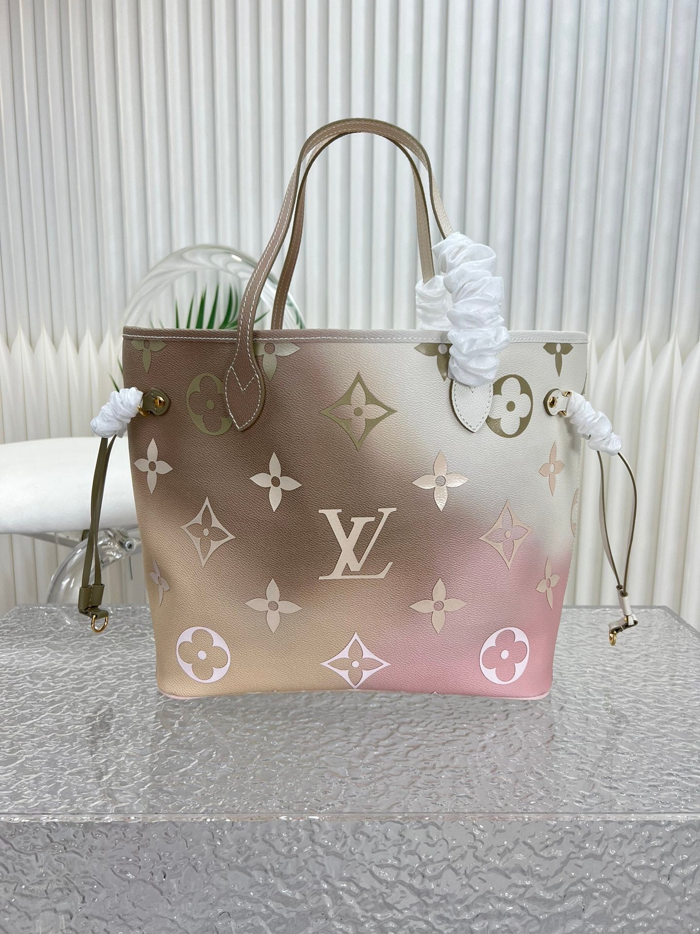 Louis Vuitton Neverfull MM Tote Bag