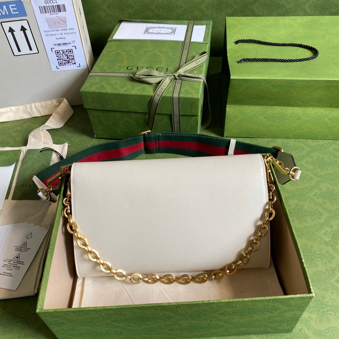 Gucci Chain Leather Shoulder Bag