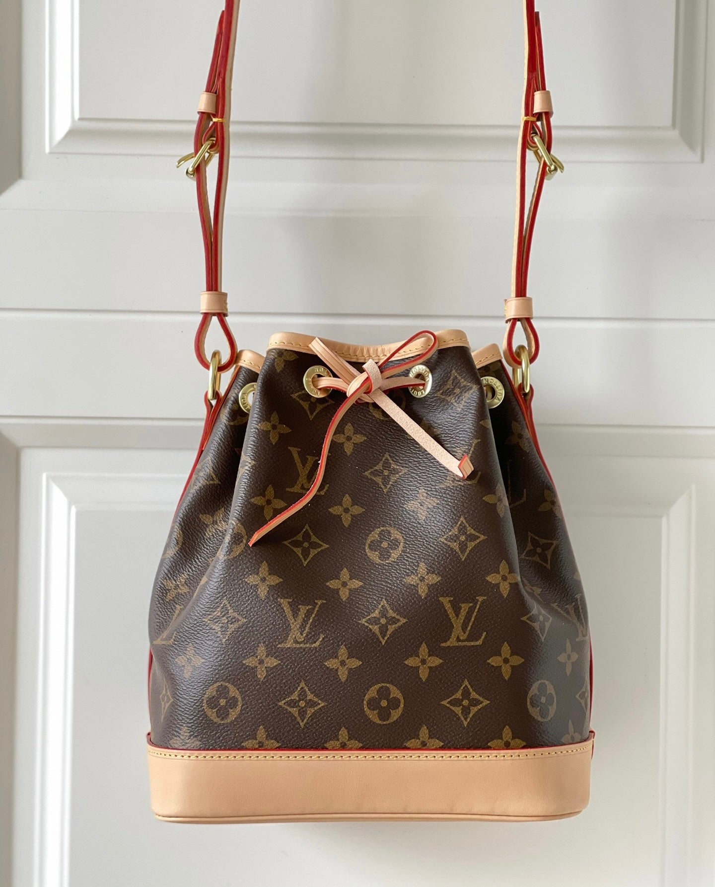 Louis Vuitton Noe BB Nag Handbag