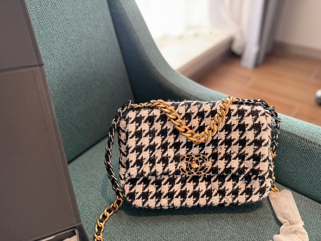 Chanel Shoulder Bag - Almora Bags