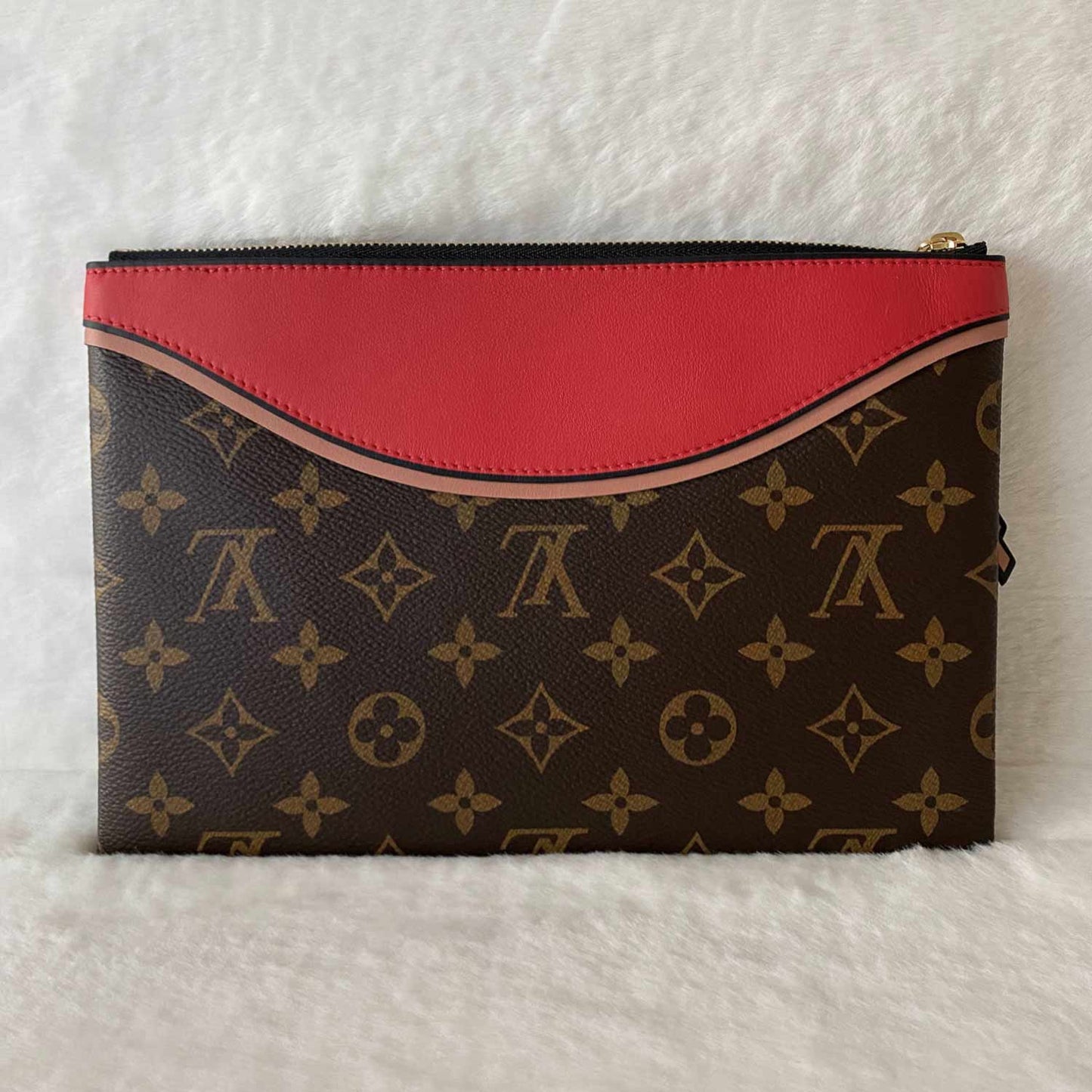Louis Vuitton Monogram Tuileries Pouch Clutch