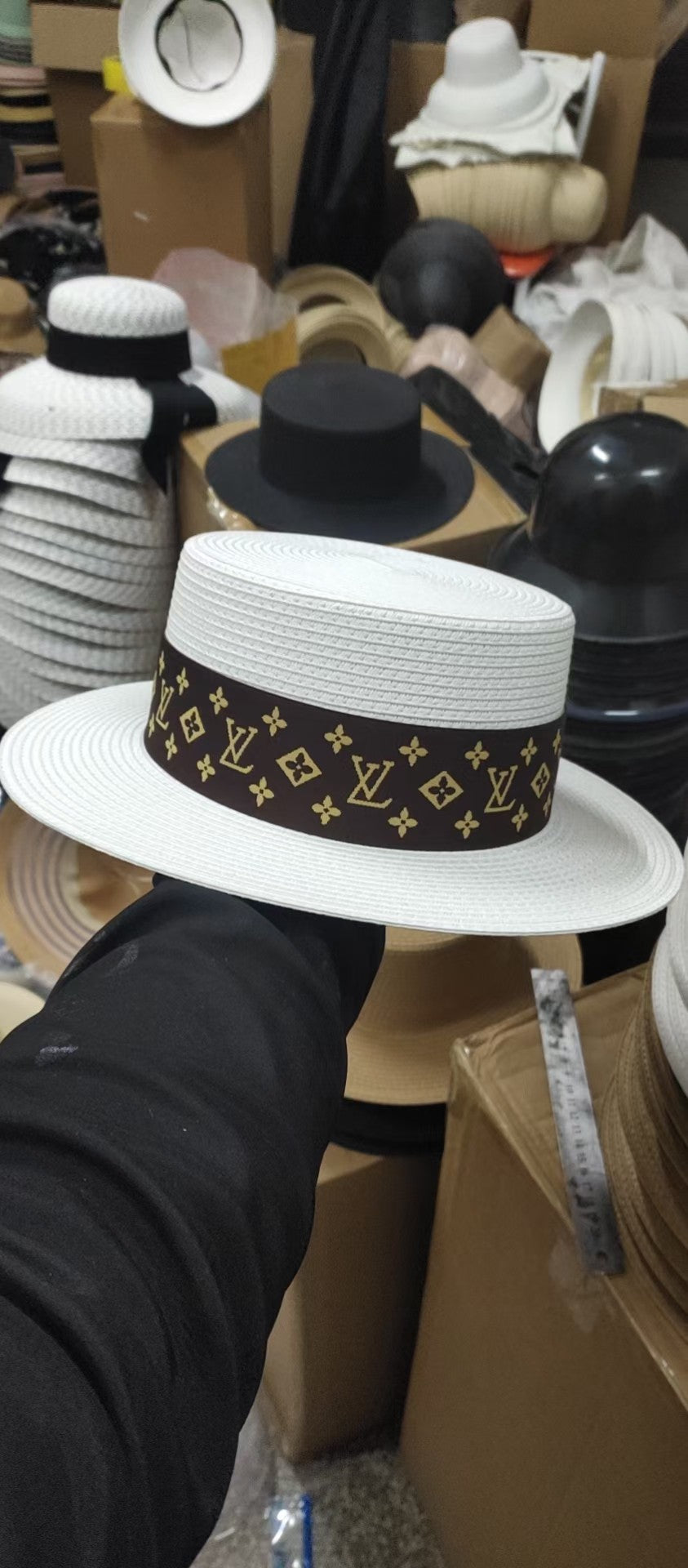 Louis vuitton hat