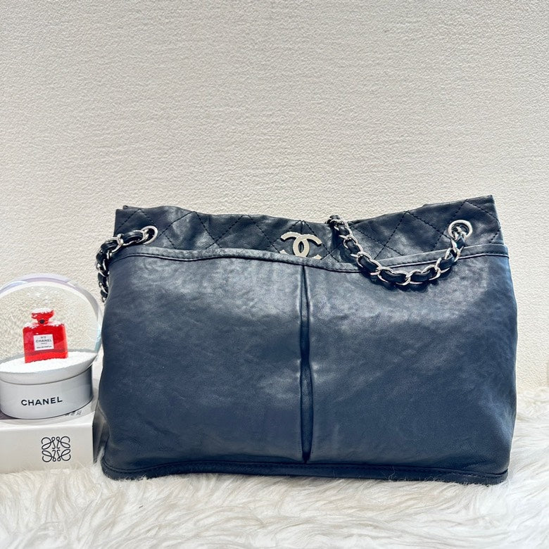 Chanel Tote Bag - Almora Bags