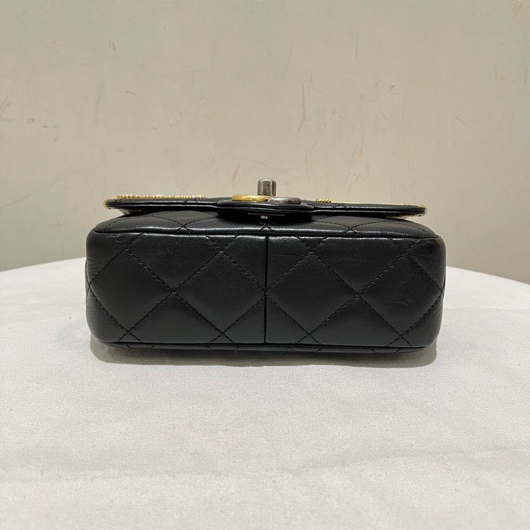 Chanel Shoulder Bag - Almora Bags