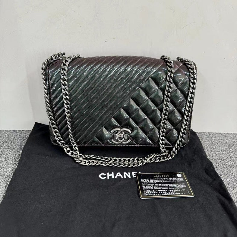 Chanel Shoulder Bag - Almora Bags