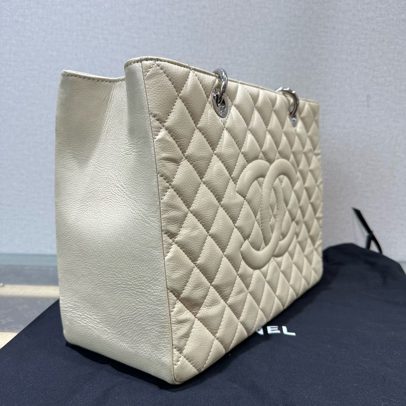 Chanel Tote Bag - Almora Bags
