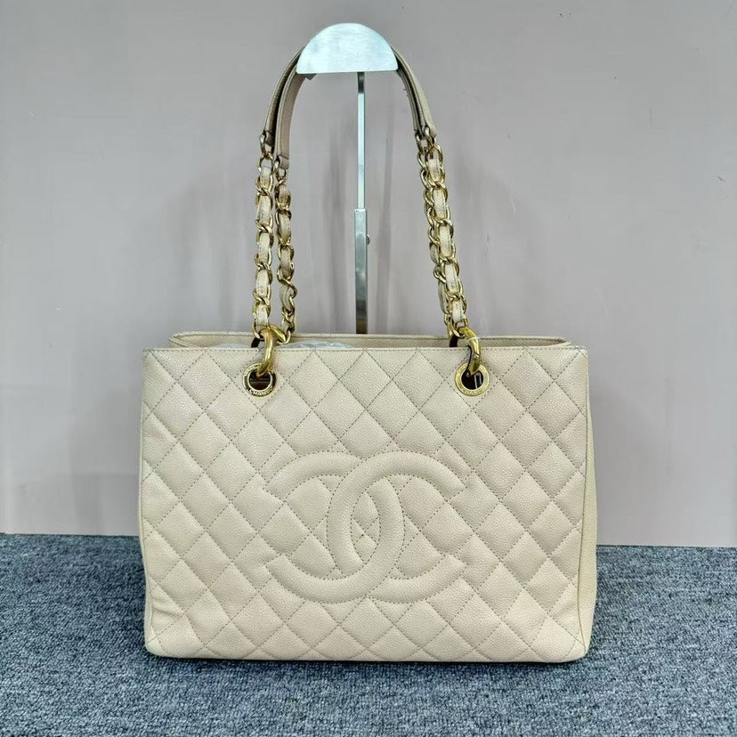 Chanel Tote Bag - Almora Bags