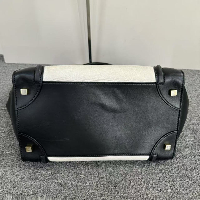 Luxury CELINE Luggage Bag Black White Tote