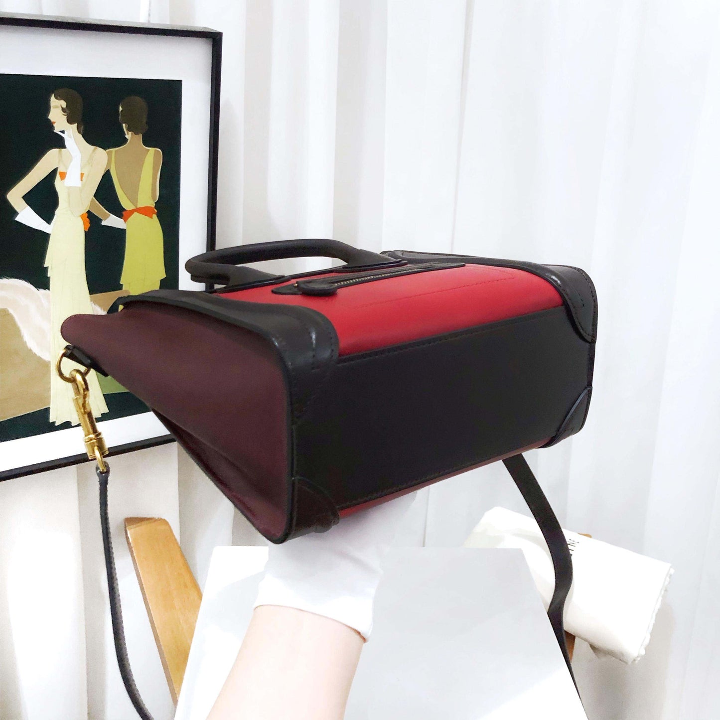 Luxury CELINE Nano Two-Way Bag Red and Black