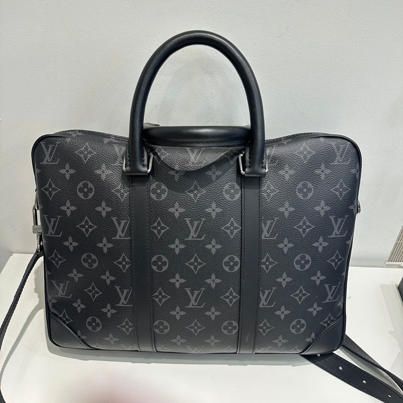 Louis Vuitton Monogram Shadow Tote Bag in Black Leather Crossbody