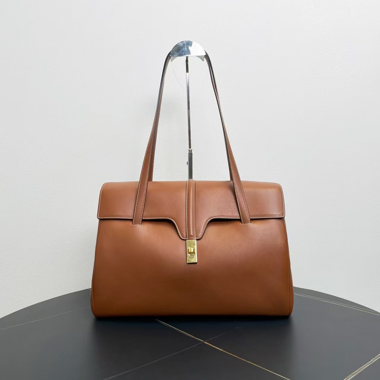 Luxury CELINE Brown Leather Large Tote Bag