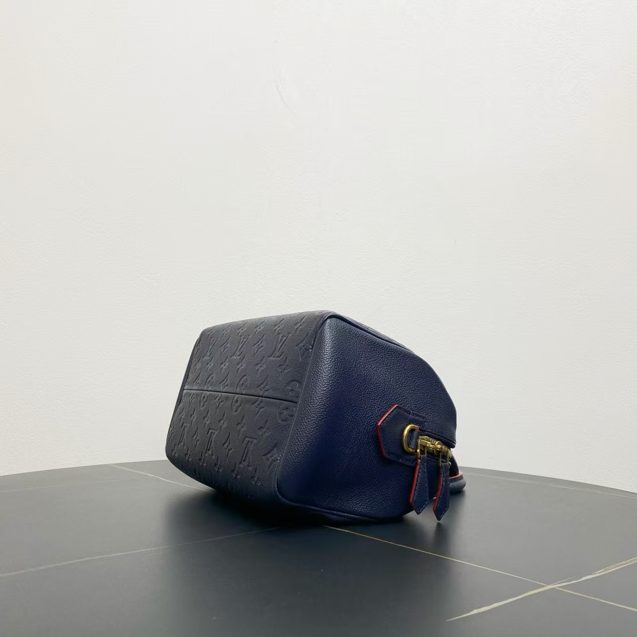 Louis Vuitton Bandoulière Black Leather Satchel