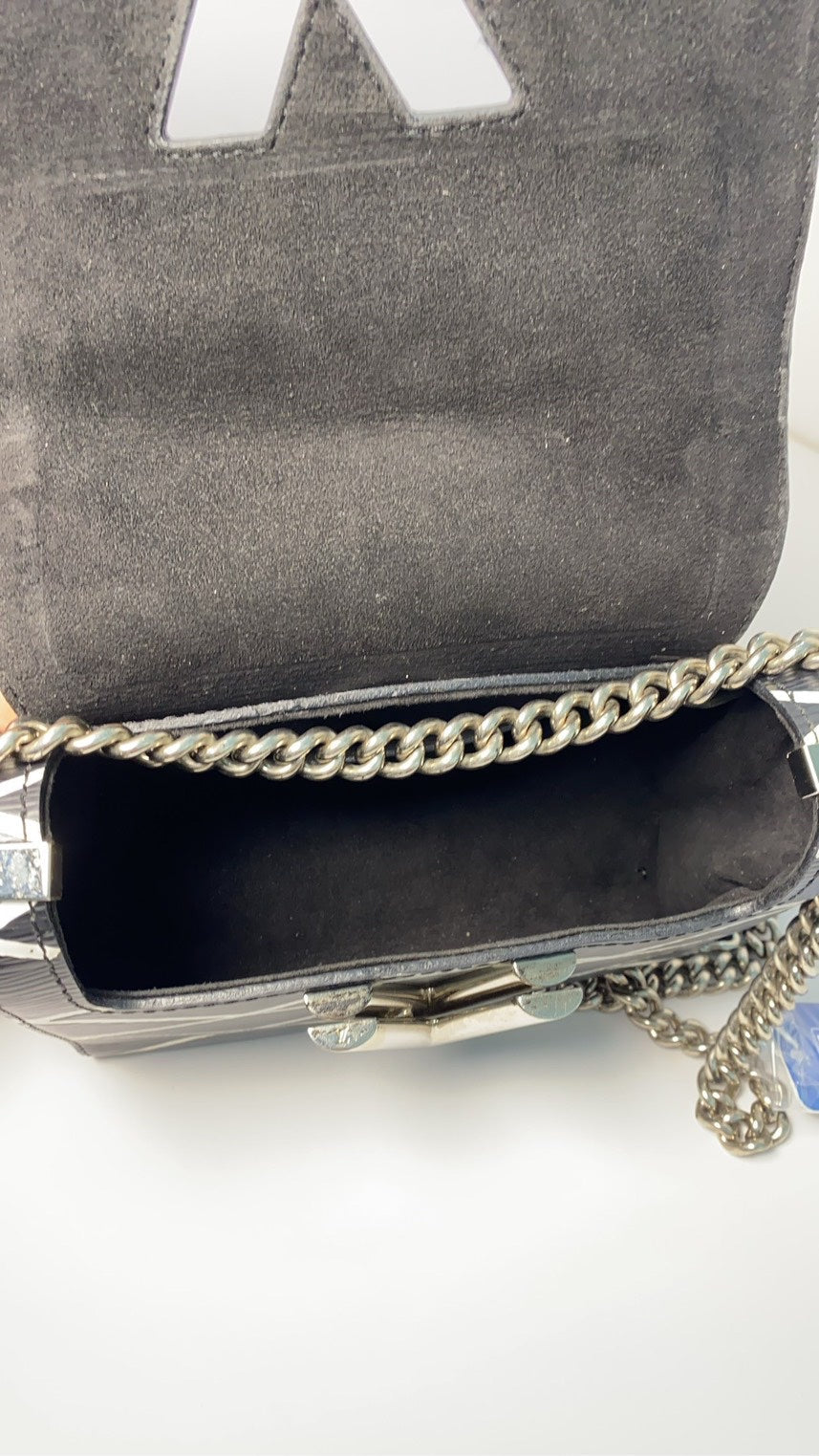 Louis Vuitton Twist Small Black Shoulder Bag