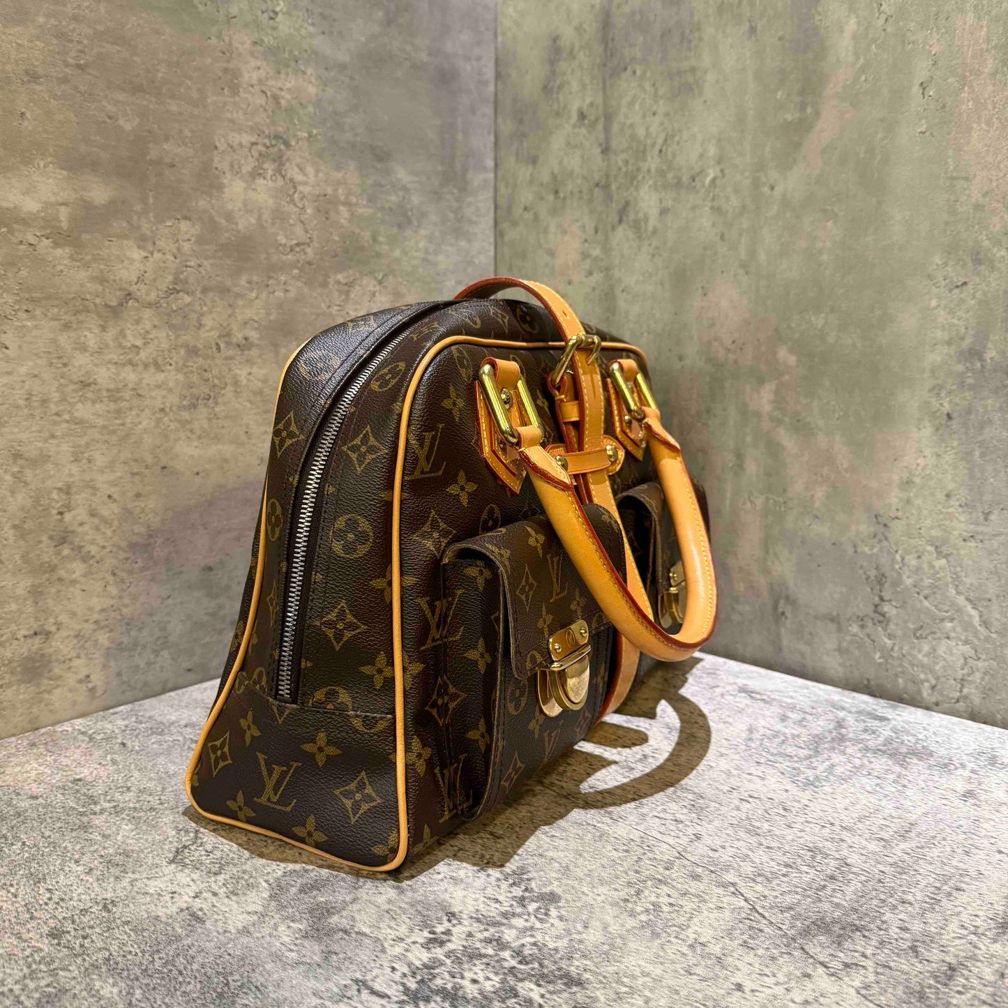 ???Louis Vuitton manhattan tote bag