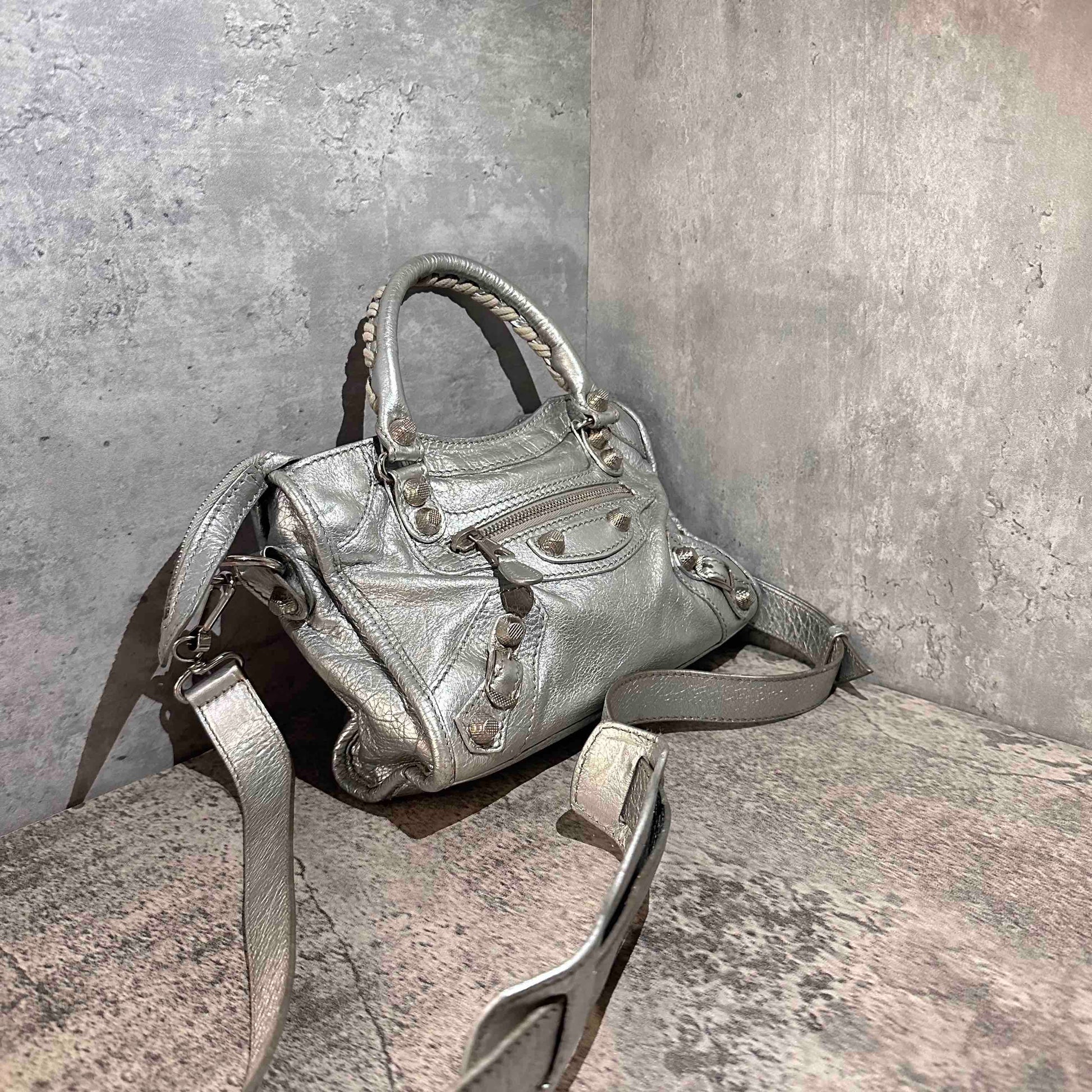 🛍️ Balenciaga city mini bag silver color