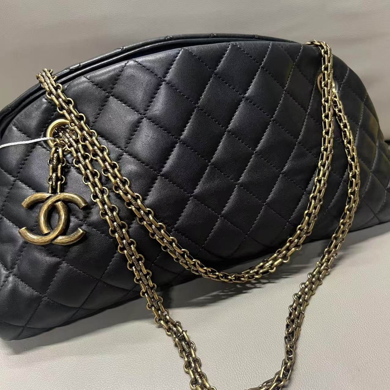 Chanel Shoulder Bag - Almora Bags