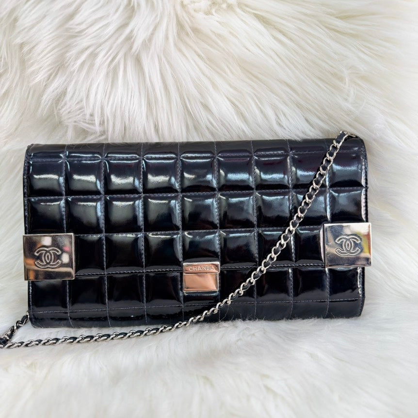Chanel Shoulder Bag - Almora Bags