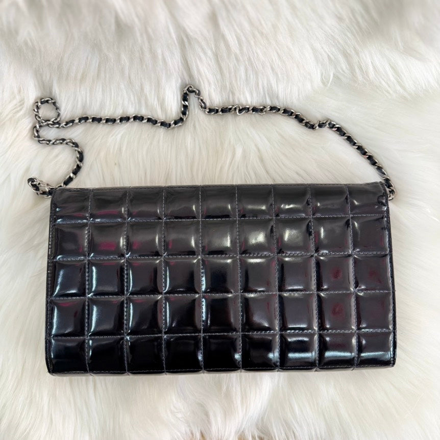 Chanel Shoulder Bag - Almora Bags