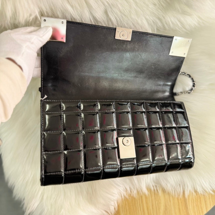 Chanel Shoulder Bag - Almora Bags