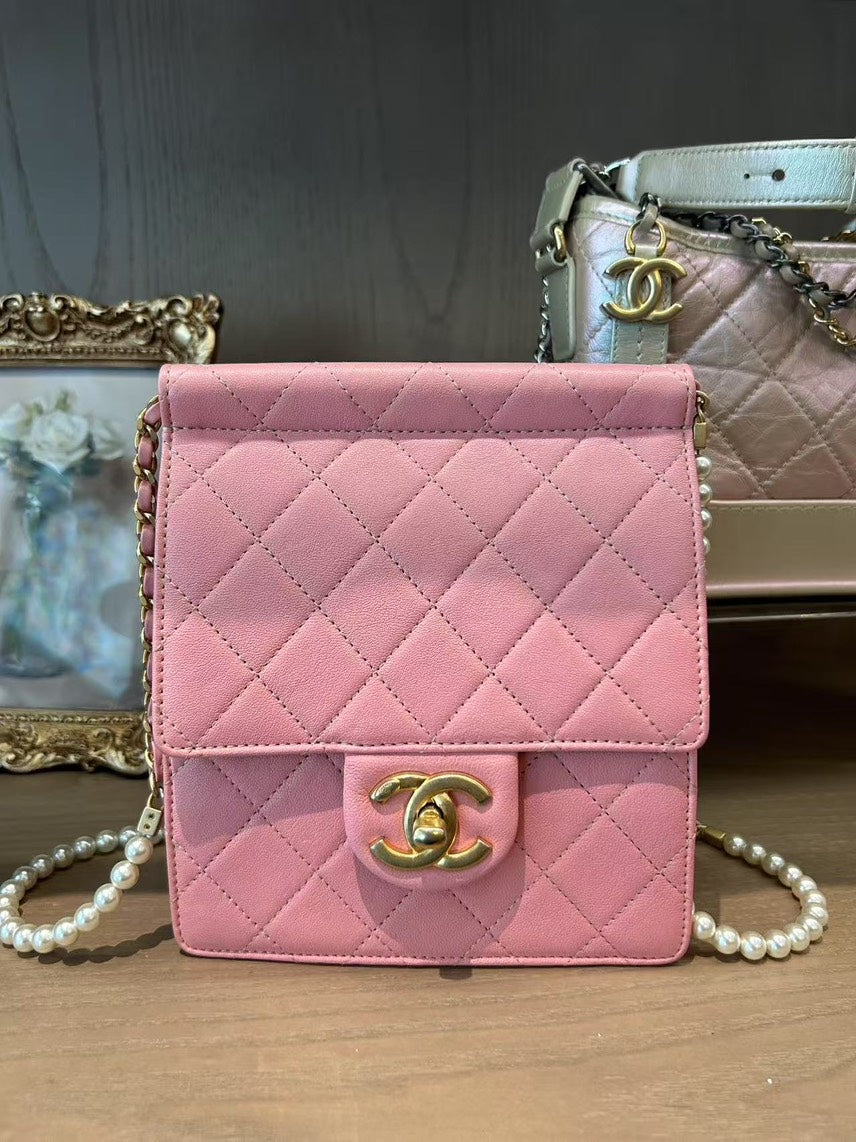 Chanel Shoulder Bag - Almora Bags