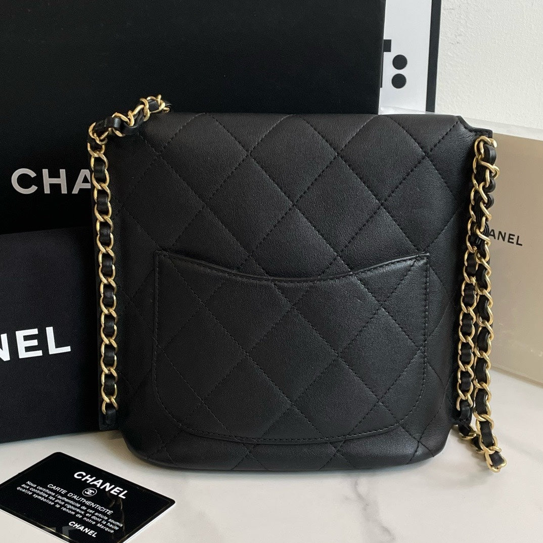 Chanel Shoulder Bag - Almora Bags