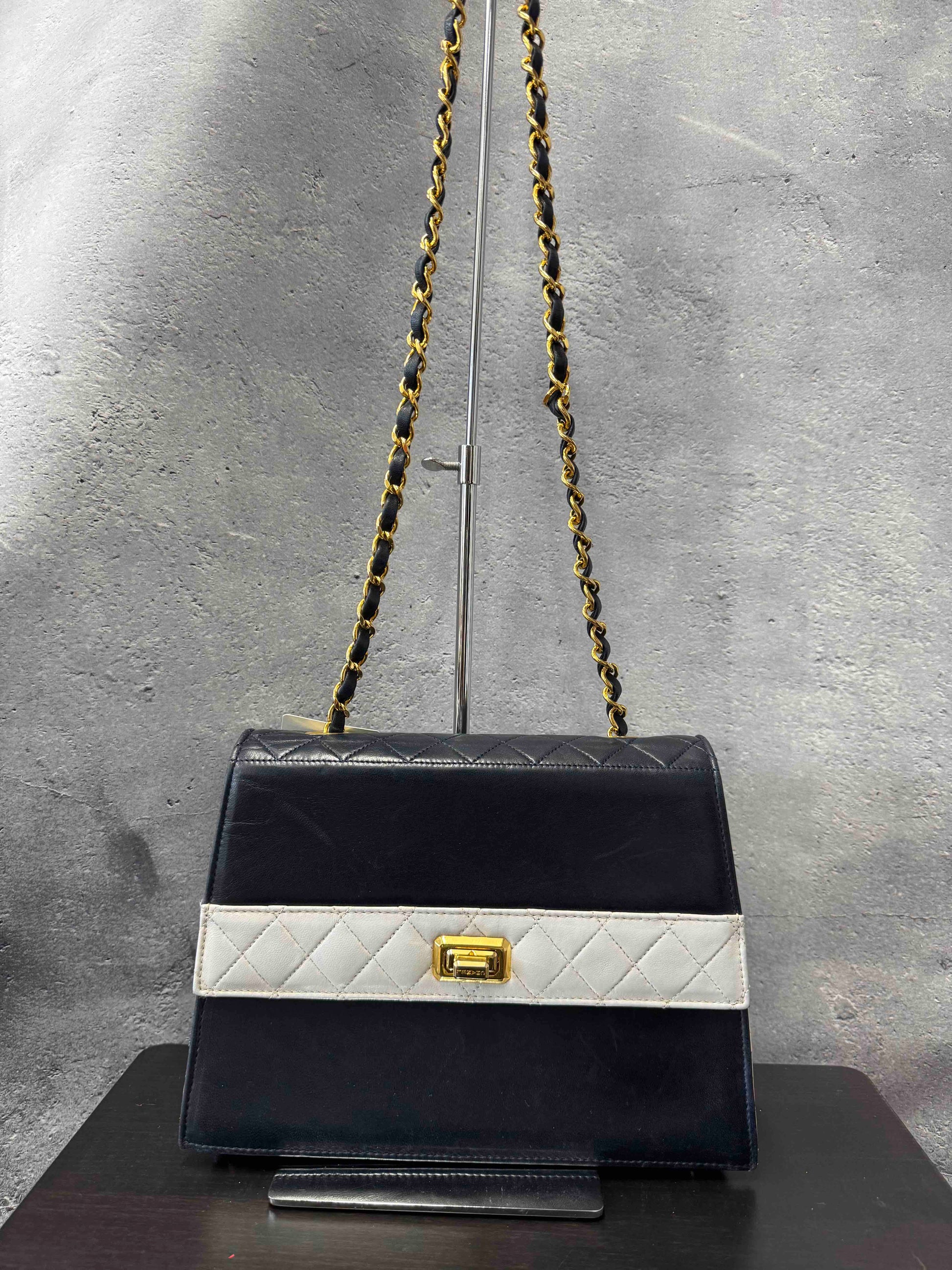 Chanel Shoulder Bag - Almora Bags
