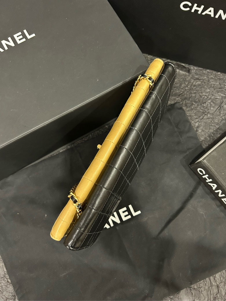 Chanel Shoulder Bag - Almora Bags