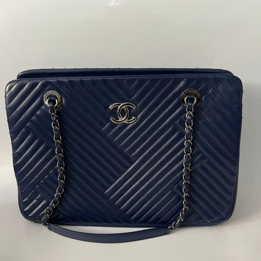 Chanel Tote Bag - Almora Bags
